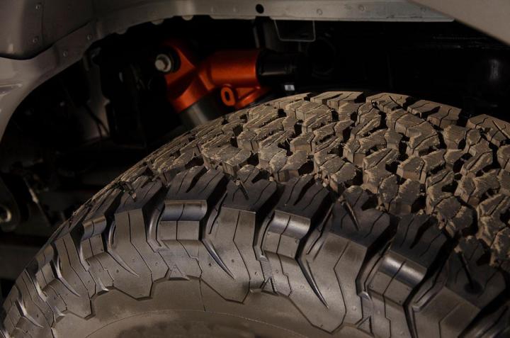 Pneumatiques poids lourds Bourdainville